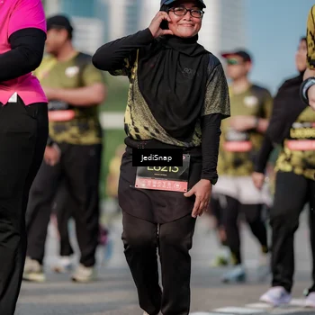 Runner Photo 6833763
