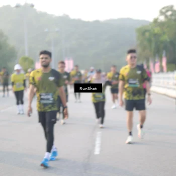 Runner Photo 6833775