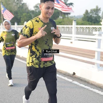 Runner Photo 6833778