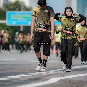 Runner Photo 6833791