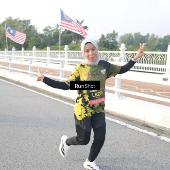 Runner Photo 6833804