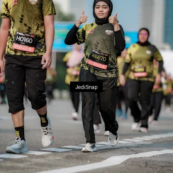 Runner Photo 6833805