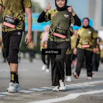 Runner Photo 6833807