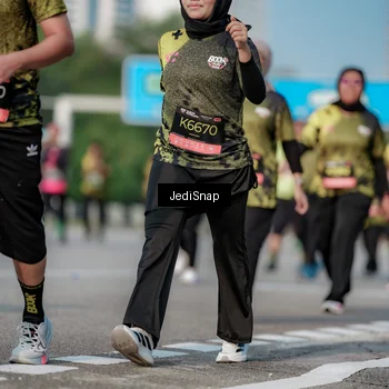 Runner Photo 6833811