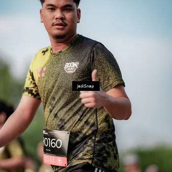 Runner Photo 6833823