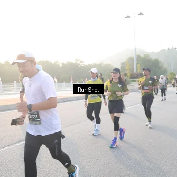 Runner Photo 6833877