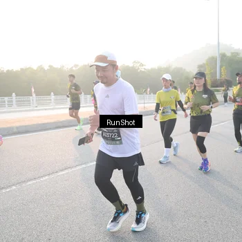 Runner Photo 6833881