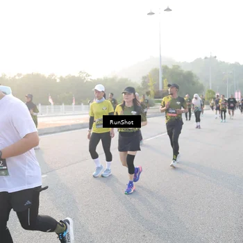 Runner Photo 6833882