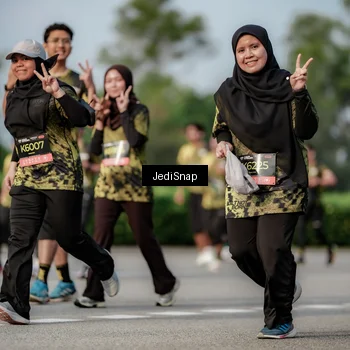 Runner Photo 6833885