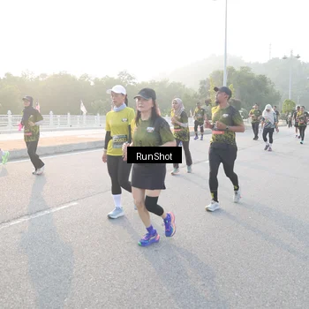 Runner Photo 6833886