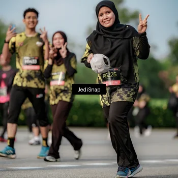 Runner Photo 6833887