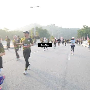 Runner Photo 6833892