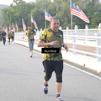 Runner Photo 6833900