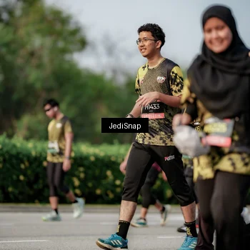 Runner Photo 6833906