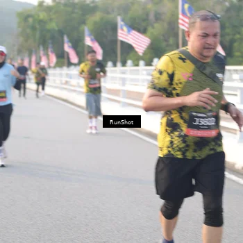 Runner Photo 6833915