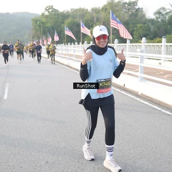 Runner Photo 6833958
