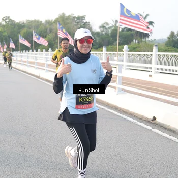 Runner Photo 6833968