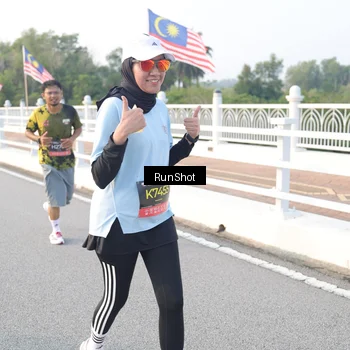 Runner Photo 6833976