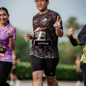 Runner Photo 6833978
