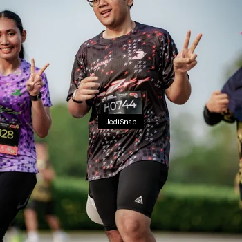 Runner Photo 6833983