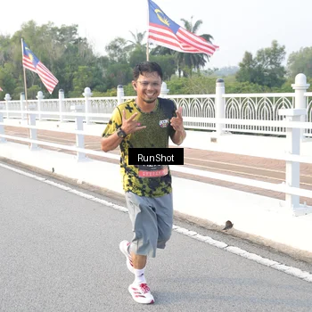Runner Photo 6833986