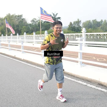Runner Photo 6833989
