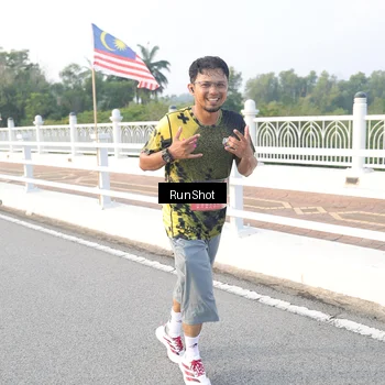 Runner Photo 6833995