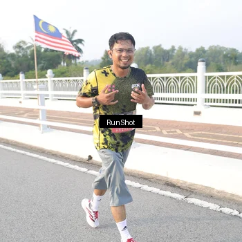 Runner Photo 6833996