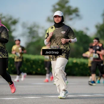 Runner Photo 6833998