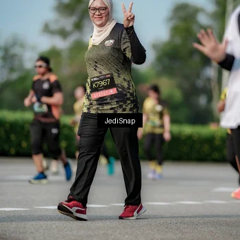 Runner Photo 6833999