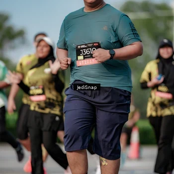 Runner Photo 6834011