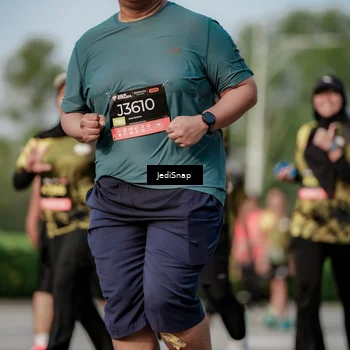 Runner Photo 6834020