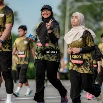 Runner Photo 6834026