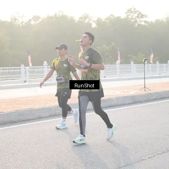 Runner Photo 6834036