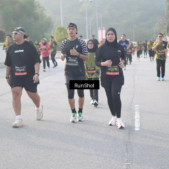 Runner Photo 6834054