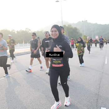Runner Photo 6834096