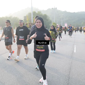 Runner Photo 6834107