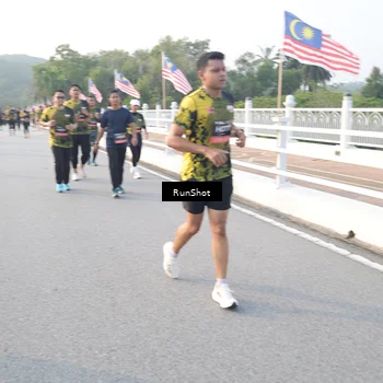 Runner Photo 6834120