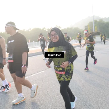 Runner Photo 6834121