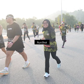 Runner Photo 6834122