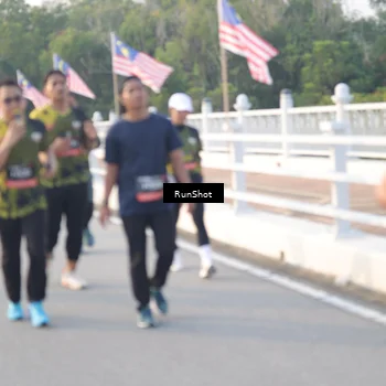 Runner Photo 6834123