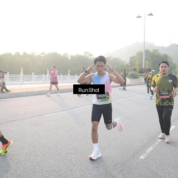 Runner Photo 6834139
