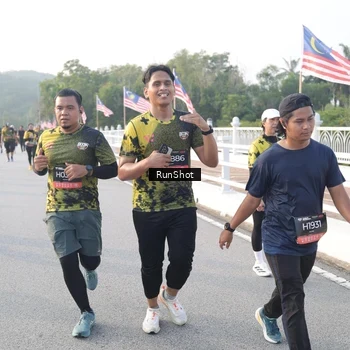 Runner Photo 6834148
