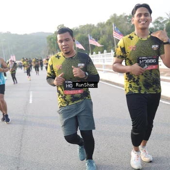 Runner Photo 6834153