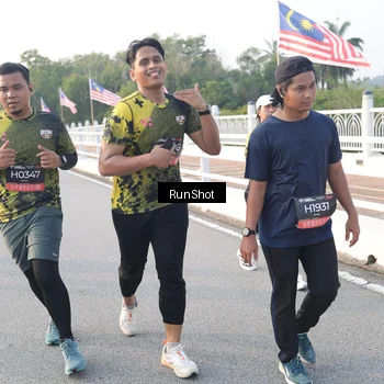 Runner Photo 6834176