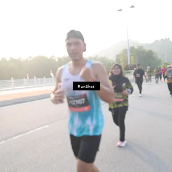 Runner Photo 6834177