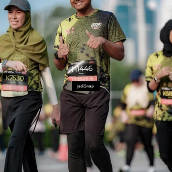Runner Photo 6834206