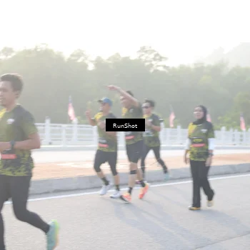 Runner Photo 6834215