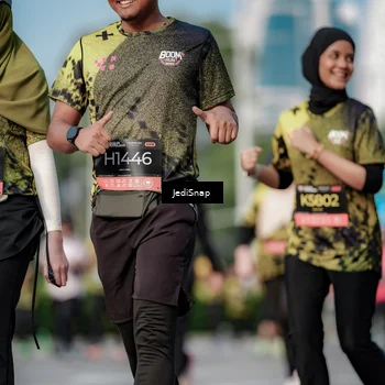 Runner Photo 6834217