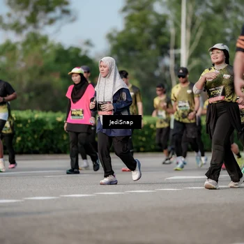 Runner Photo 6834220